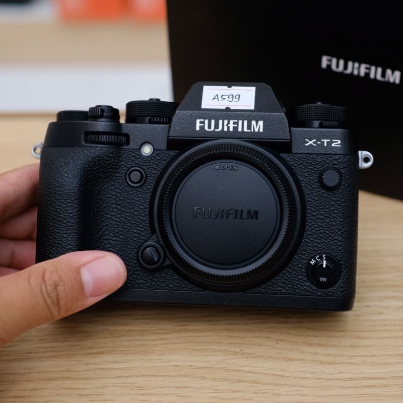 KAMERA FUJIFILM X-T2 ✅ 99% NEW ✅/ XT2  / XT-2 (KAMERA WEDDING / PREWEEDING) (PRODAK TERLARIS SHOPEE)