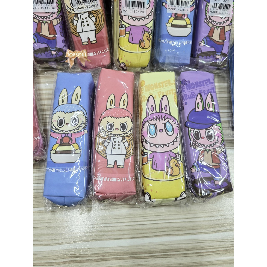 

Kotak Pensil Labubu Lucu Tempat Alat Tulis