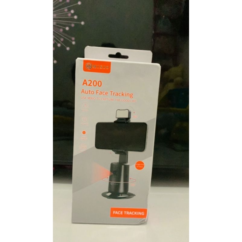 Mixio A200 auto Face Tracking