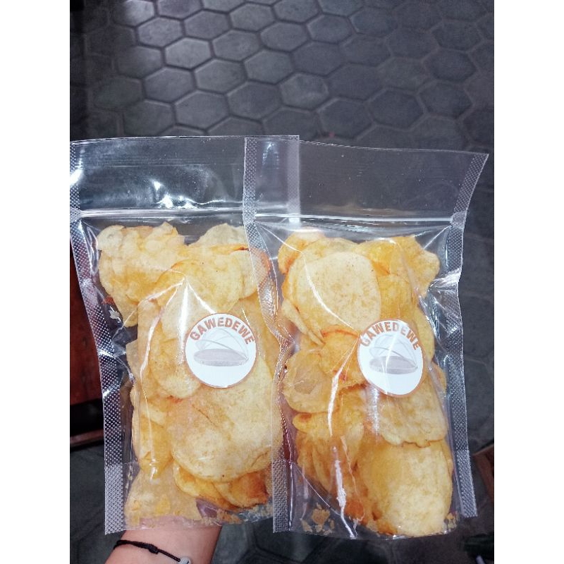 

KERIPIK KENTANG