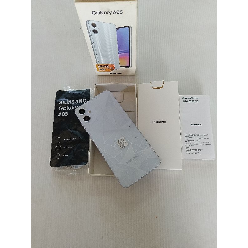 Samsung A05 6GB/128GB Silver Seken Lengkap