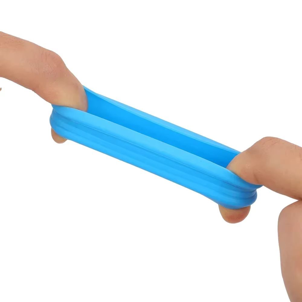 Roda Karet Silikon Koper Isi 4 pcs Roda Karet silikon Universal elastis bisa disesuaikan pada roda manapun seperti koper, roda kursi dan lain lain