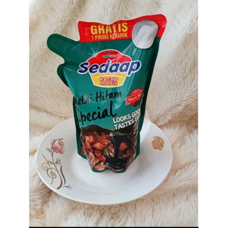 

(BONUS PIRING KERAMIK)Kecap sedaap/sedap refill 520ml,satu bks Hadiah Piring