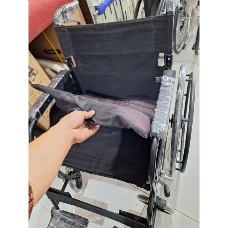 Kursi roda karma seken murah