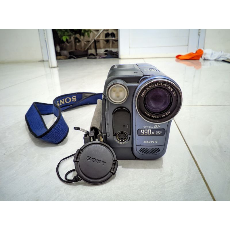 HANDYCAM SONY HI8 CCD-TRV228E