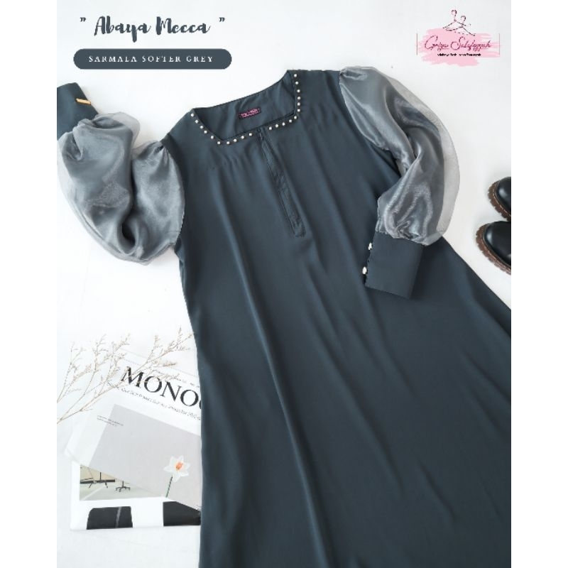 Abaya Mecca by Griya Salafiyyah | Abaya Hitam | Abaya Kancing | Gamis Akhwat | Gamis Jetblack