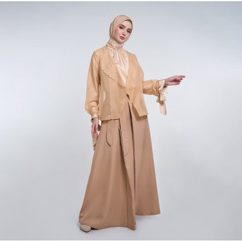 Utari Embroidery Outer by Kamiidea