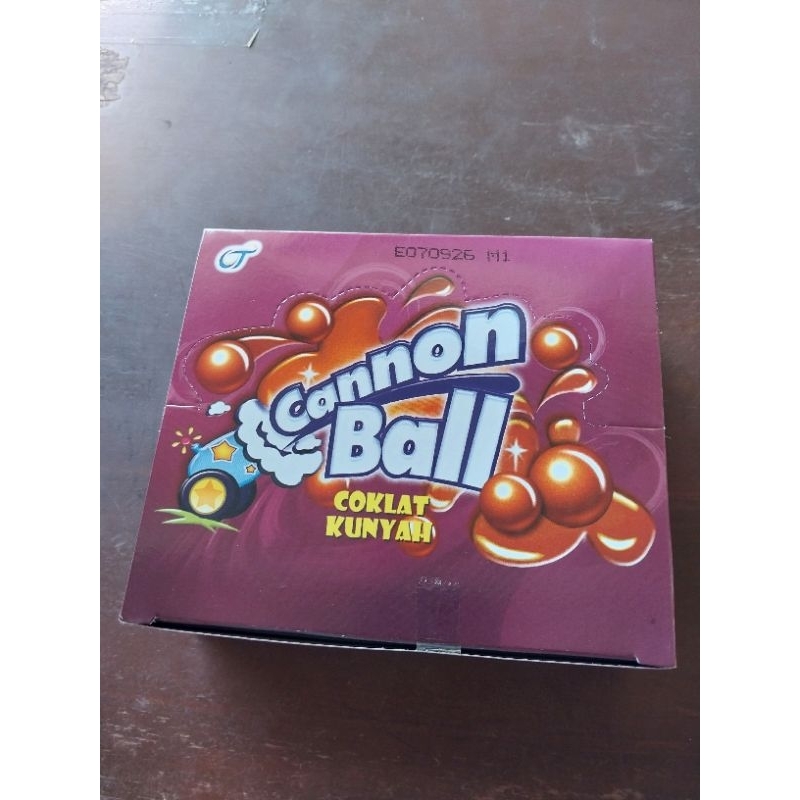 

Cannon Ball Box Cokelat Kunyah isi 24pcs x 5,5gr