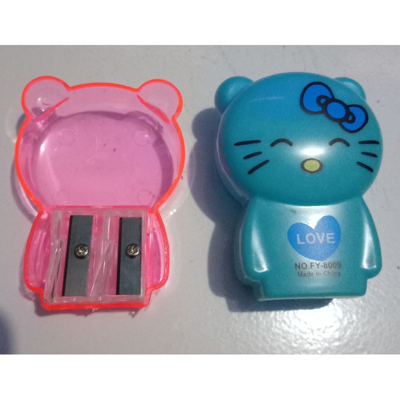 

Rautan / serutan anak sekolah hello kitty