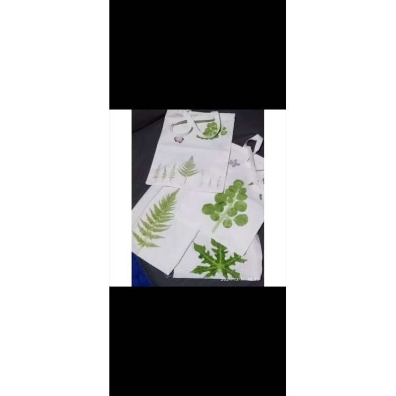 TOTE BAG ECOPRINT  TOTE BAG KEKINIAN tote bag blacu souvernir tas