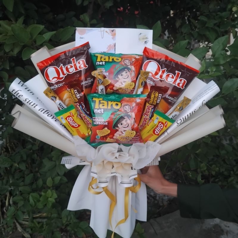 

Buket Snack/Buket Beng-Beng/Buket Jajan/Buket Makanan/Snack Wisuda/Snack Murah/Buket Snack Mix/Aneka Snack/Buket Murah/Buket Wisuda/Buket Hadiah