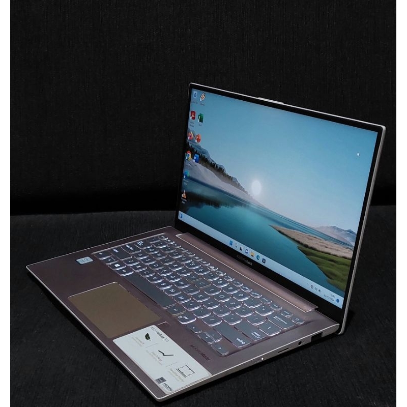 ASUS VIVOBOOK S330FA CORE I5 4/512