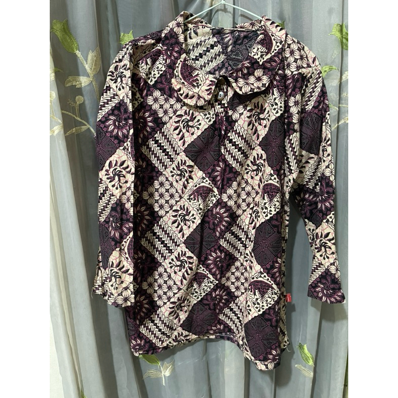 batik wanita ungu