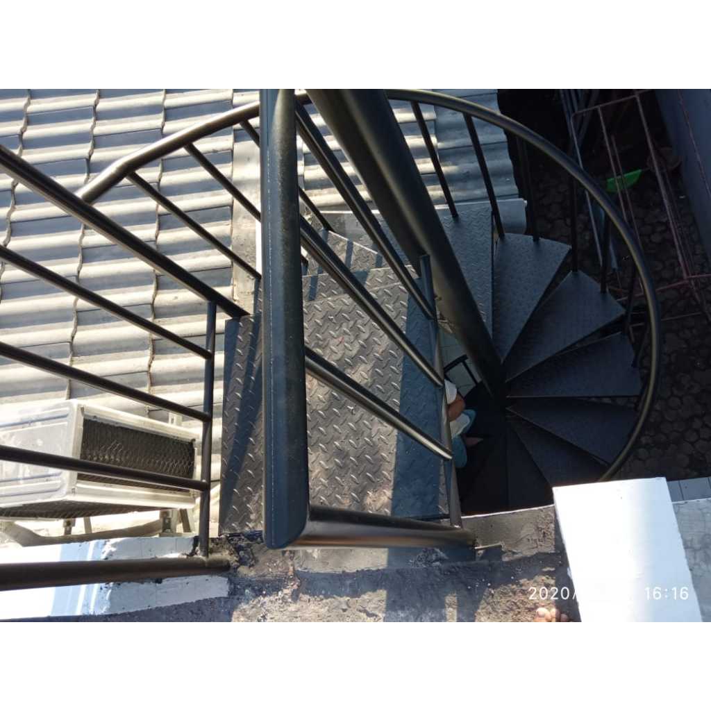 Tangga putar kekinian, tangga putar aesthetic termurah