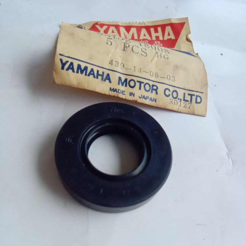 oil seal yamaha dt100 dt125 mx175 rd125 93102-18008