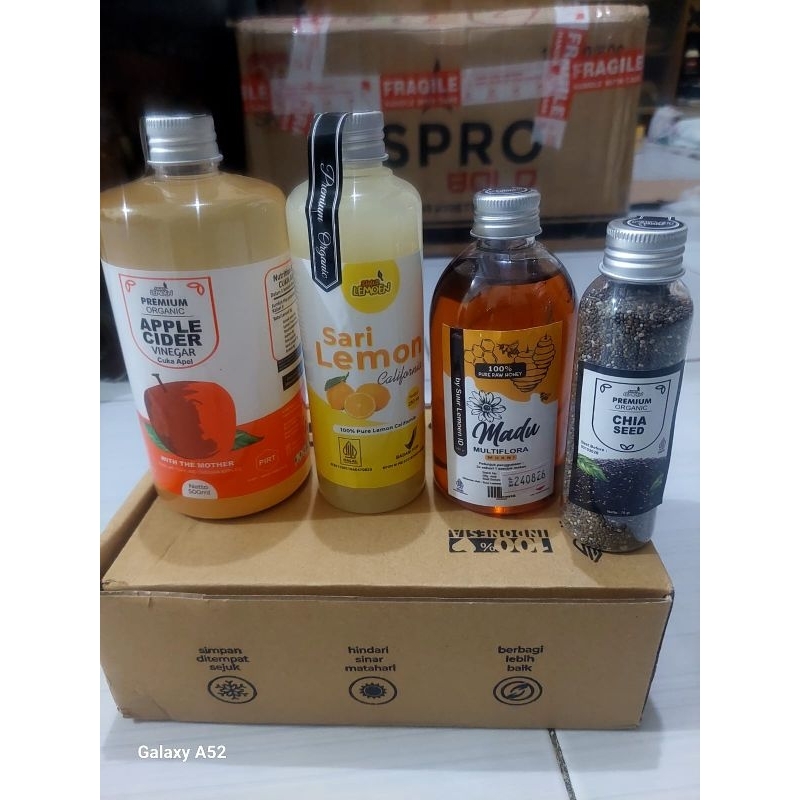 

PAKET DIET COMBO || CUKA APEL 500 ML || SARI LEMON MURNI CALIFORNIA 250 ML || MADU MURNI MULTIFLORA 350 ML || PLUS CHIASEED 70 GR BY SUUR LEMOEN ID