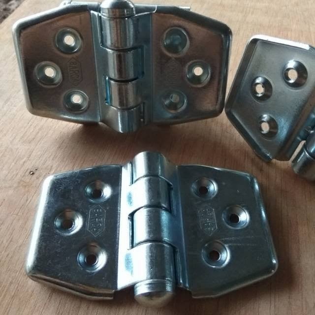 ENGSEL TENGAH HISEN-BARCA ENGSEL PINTU GESER