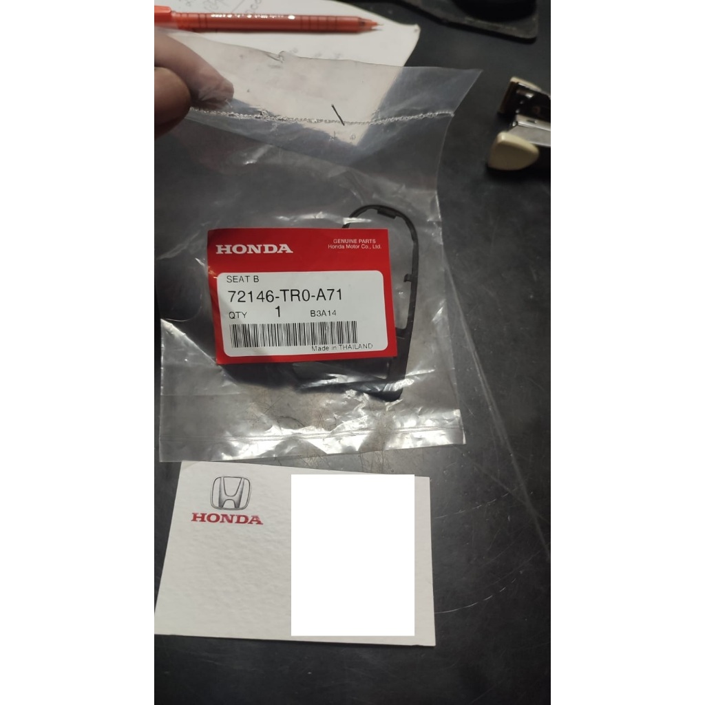 Dudukan cover handle pintu luar Honda Civic FB CRV Gen 4 genuine