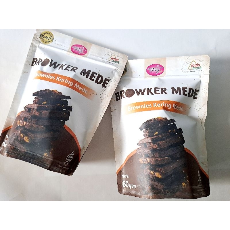 

Brownies Kering Mede Jogja 60 gram | Browker | Browker Mede | Titing Cakery Browker Mede Jogja