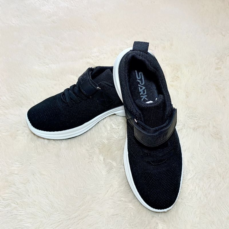 Sepatu Anak Merk Spark