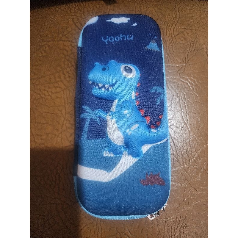 

kotak pensil dino