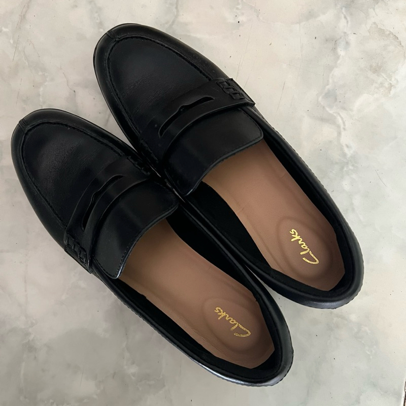 [PRELOVED] CLARKS Original Pantofel Black Leather Shoes