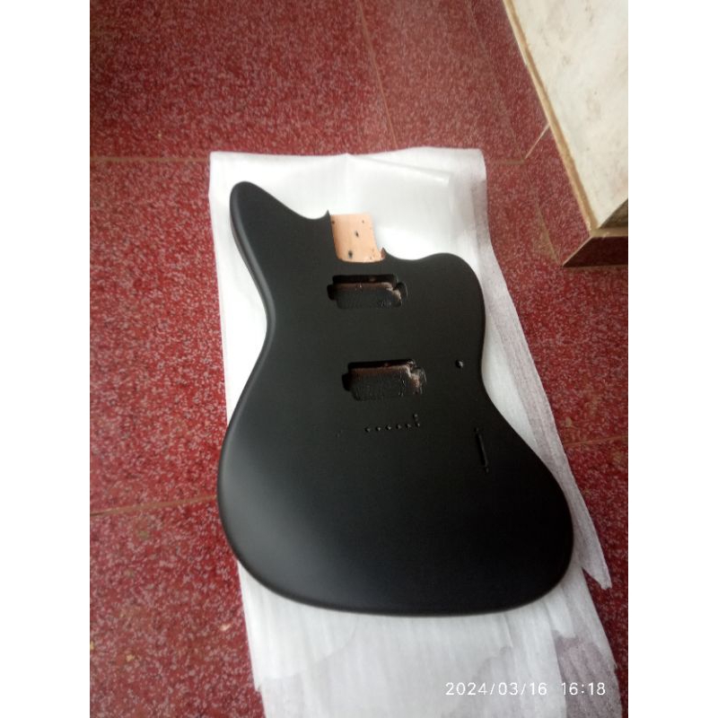 Body Gitar Mustang Custom