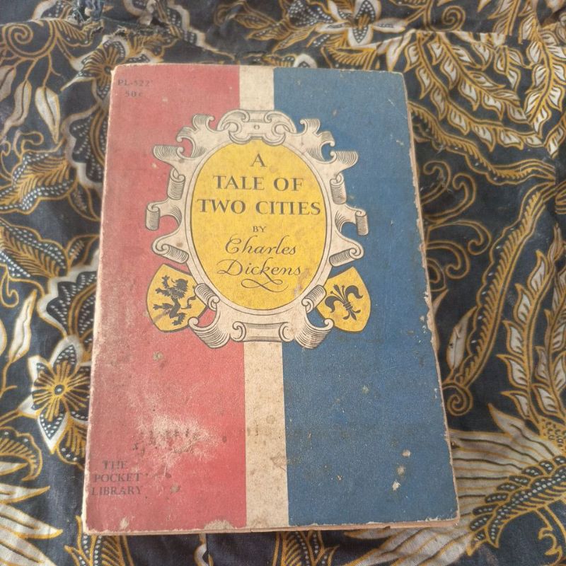 Novel A Tale Of Two Cities