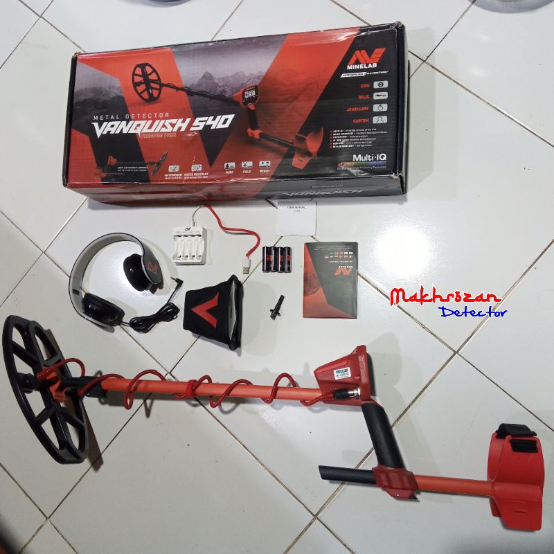 Metal detektor Minelab Vanquish 540 bekas pakai, kondisi normal, lengkap, full aksesoris