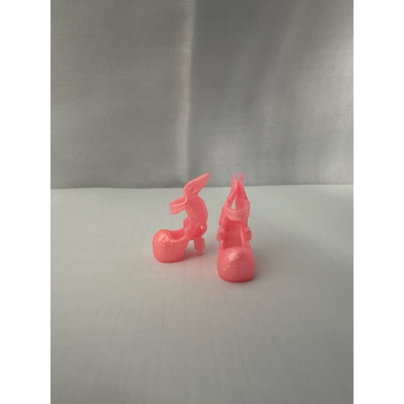 sepatu barbie heels monster high
