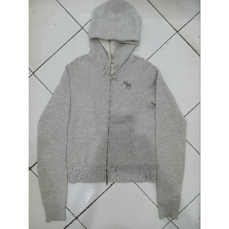 JAKET ABERCROMBIE SECOND BRAND