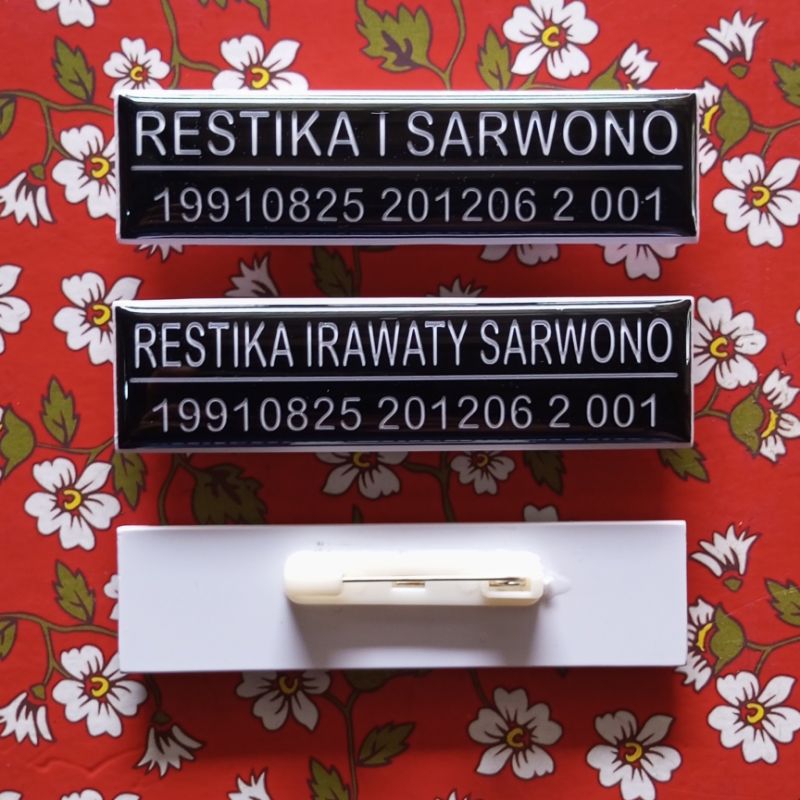 

Papan nama/ Papan nama dada/ Papan nama akrilik/ Papan nama penitik/ Name Tag penitik/ nametag magnet