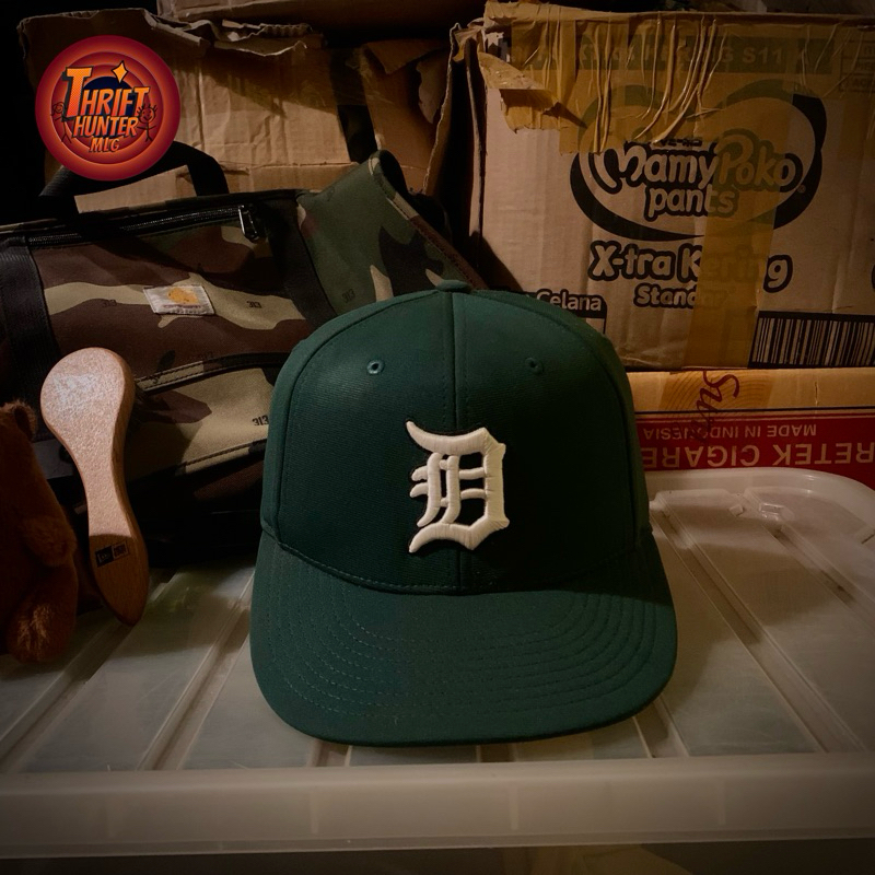 Topi Baseball NCAA Detroit Michigan & Topi Supreme Dadhat