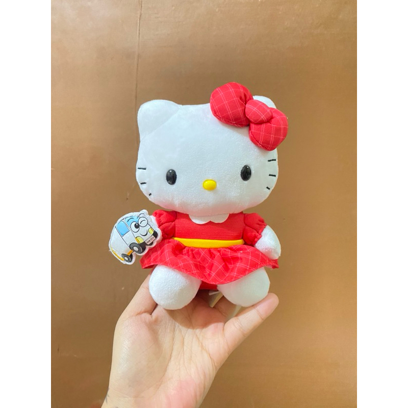 Boneka Karakter Hello Kitty Kostum Merah size 18cm Original / Boneka Hello Kitty Kostum Merah / Bone