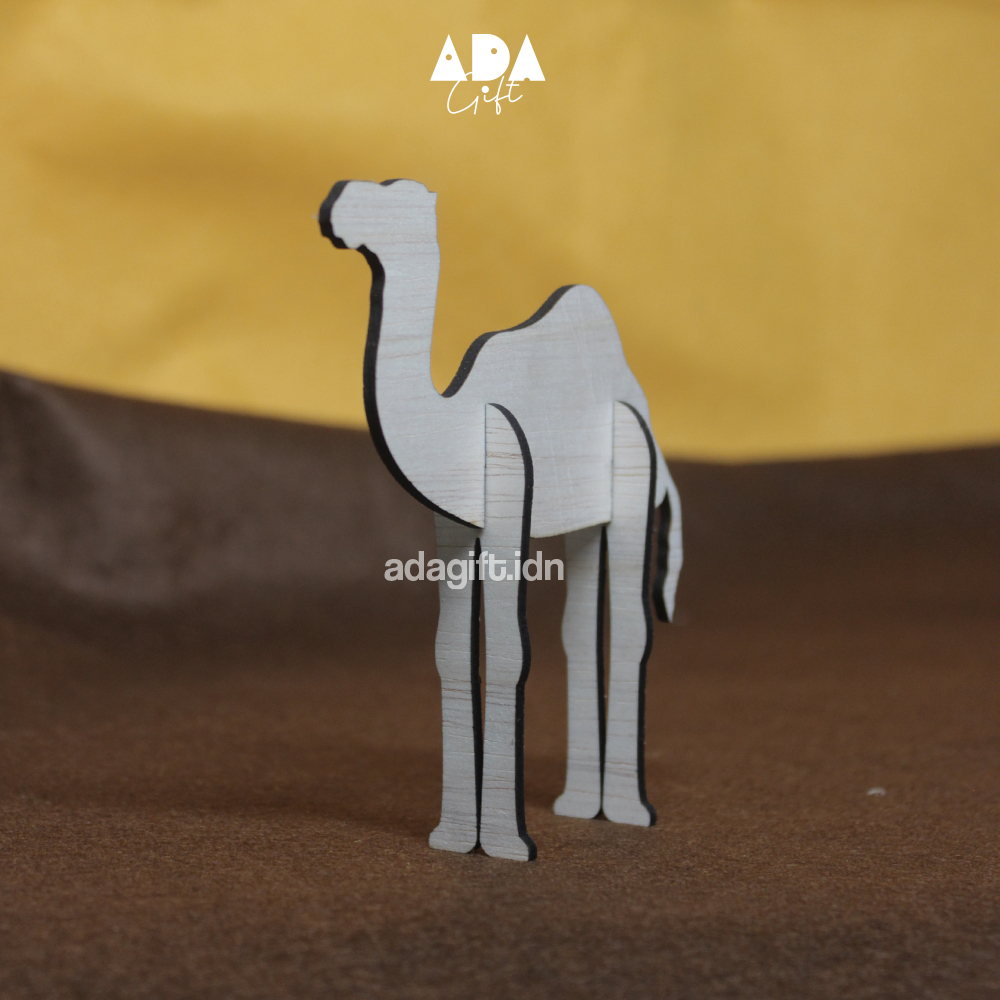 Latopia_ Unta Kayu Dekorasi Meja Hiasan Idul Adha Properti Foto Unta Ramadhan