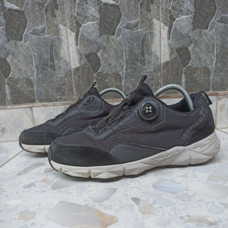 Sepatu NEPA ISENBERG Original 100%