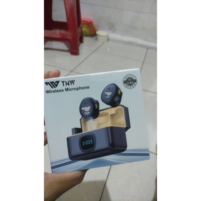 TNW A30 wireless clip on mic