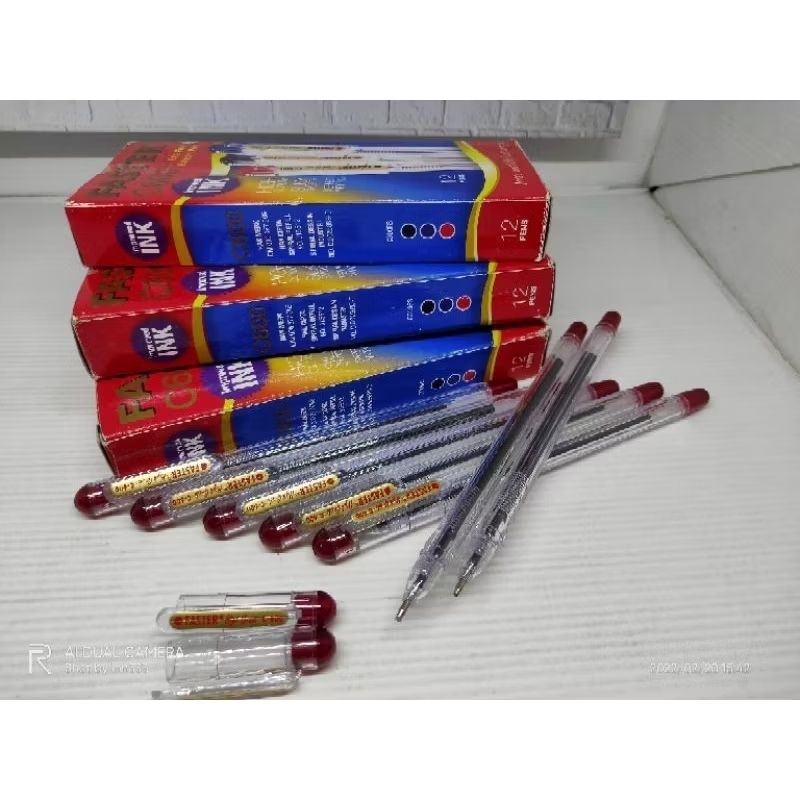 

pulpen/bulpen/ballpoint/pena faster c600 warna hitam isi 12/1 lusin