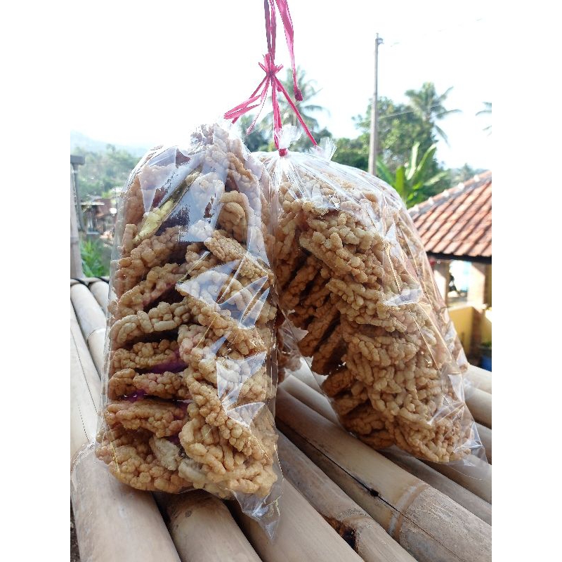 

Krupuk RO (Ranginang Oyek)