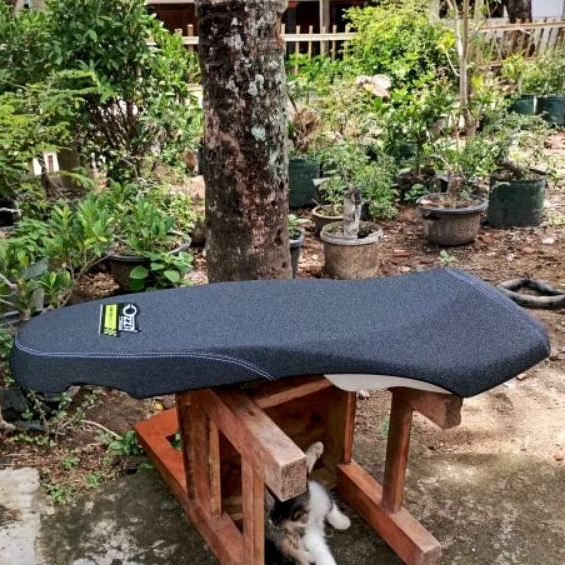 JOK SCOOPY FI 2017-2020 ROADRACE AMPLAS OZZA BENANG PUTIH-jok Scoopy fi 2017