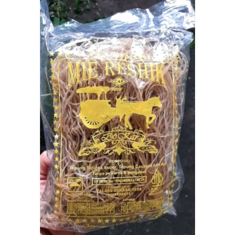 

250 Gr Mie Lethek Khas Bendo Srandakan Bantuk Yogyakarta Gluten Free Sehat Tanpa Pengawet Pemutih No Miccin dan Tambahan Zat Berbahaya Lainnya Mie Mbendho Mi Bendho Enak Dimasak Goreng atau Kuah Dicampur Ayam Bawang Goreng Sledri Loncang Wortel Kol dll