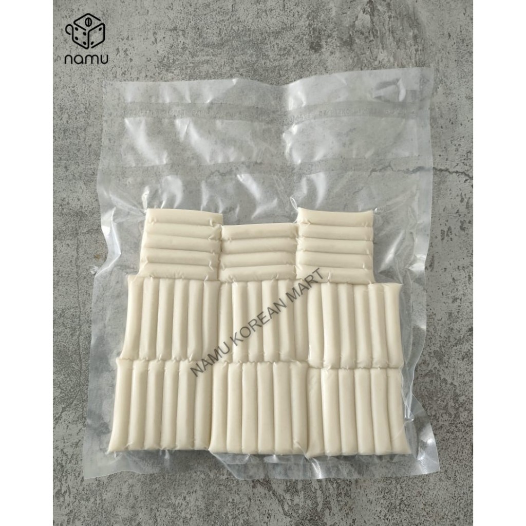 

Tteokbokki Tokpoki Tteok Kue Beras Korea 500gr - Korean Rice Cake topokki toppoki Kios Korea HALAL