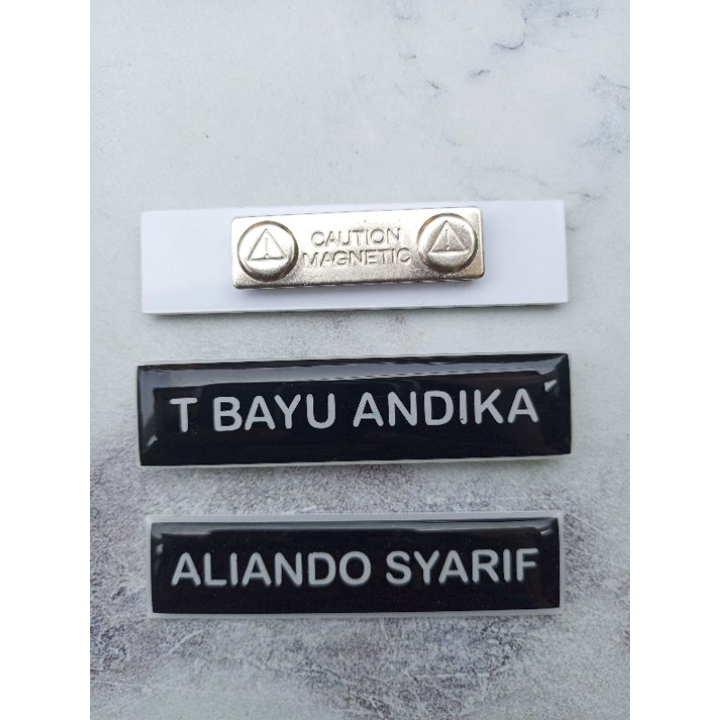 

Nama Dada / Papan Nama Akrilik Resin Magnet murah