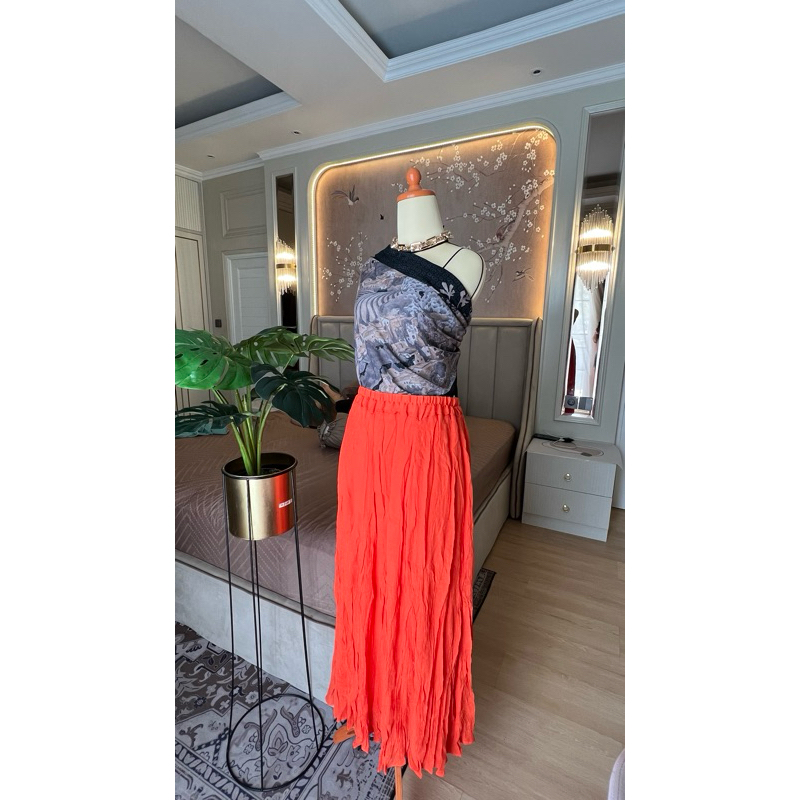 preloved rok orange