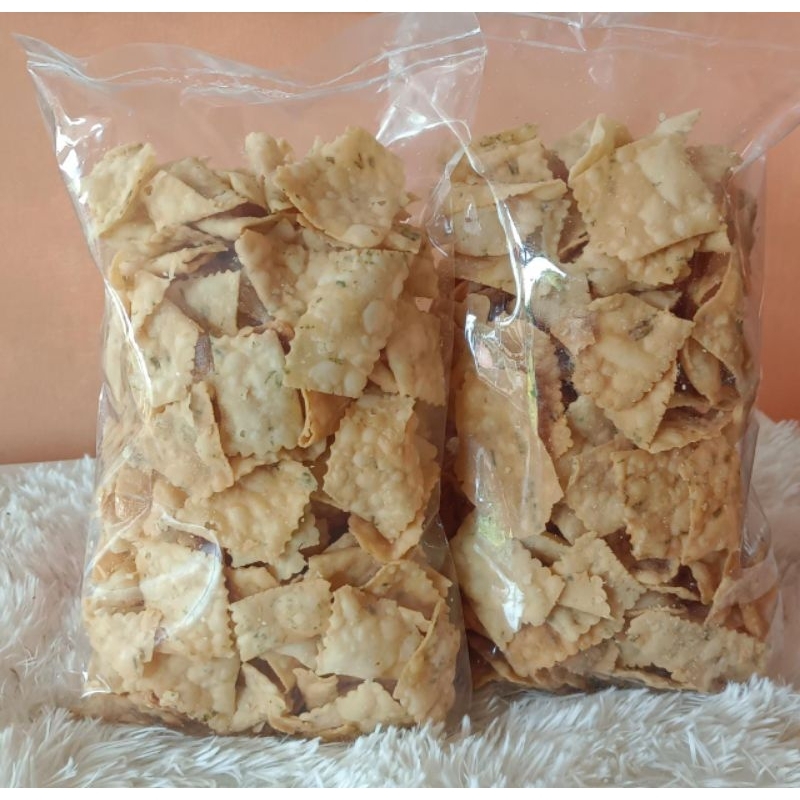 

Kripik bawang uk -+400grm