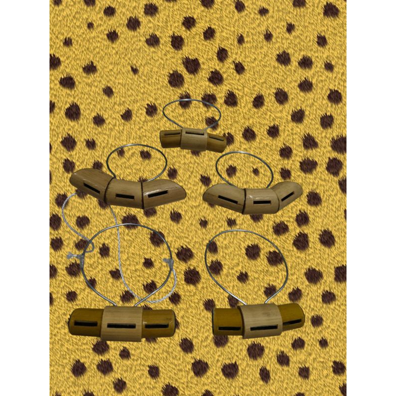 SAWANGAN KALUNG ATAU PELUIT MERPATI SULINGAN