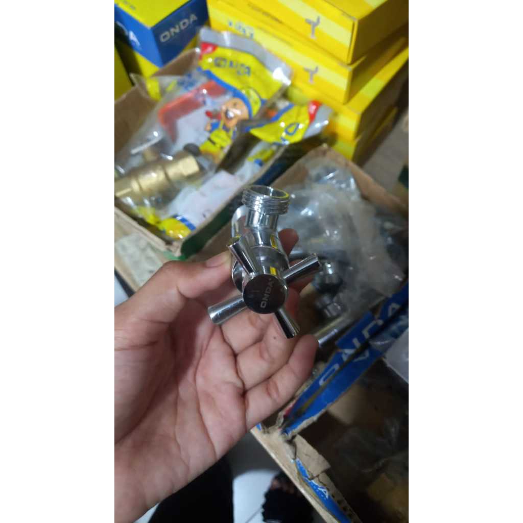 Stop Kran Toilet Setop Keran Air Cabang T Jet Shower 1/2 Inchi Nempel Tembok Dinding Onda Kamar Mand