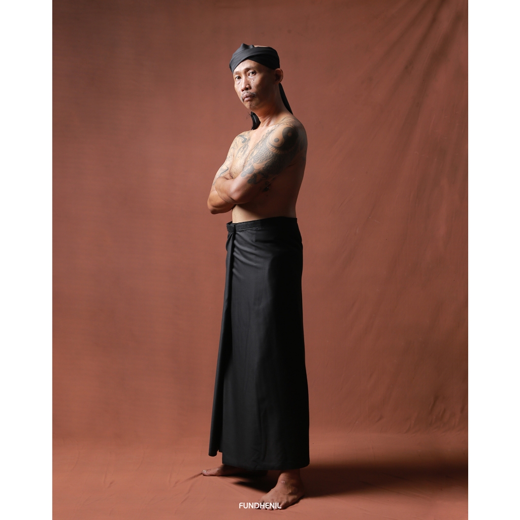 SARUNGPOLOSPREMIUMKEKINIAN sarung dewasa sarung putih sarung simple