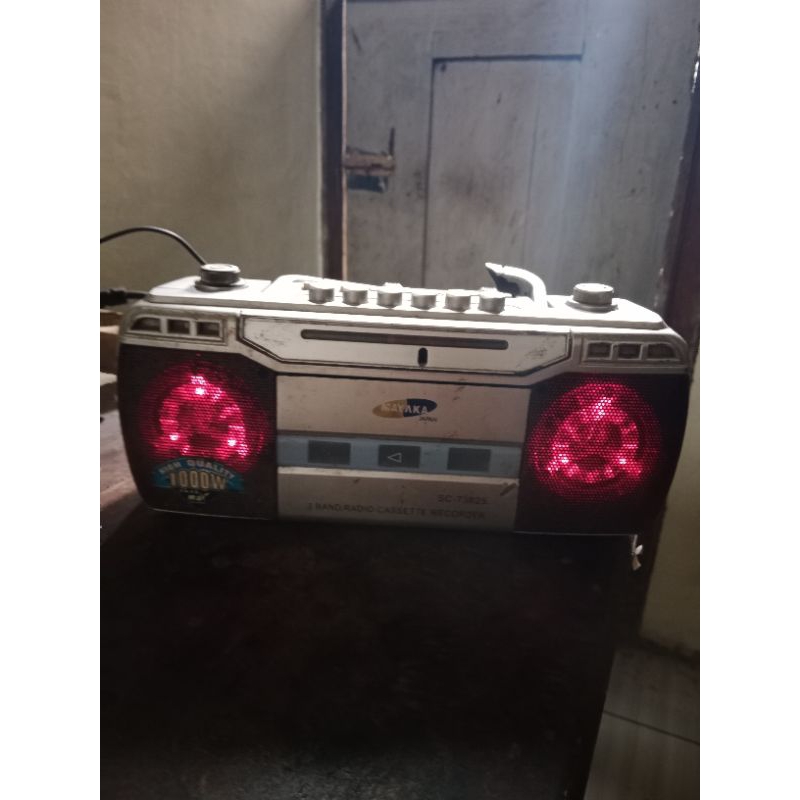 tape radio mini merk mayaka nyalah rusak