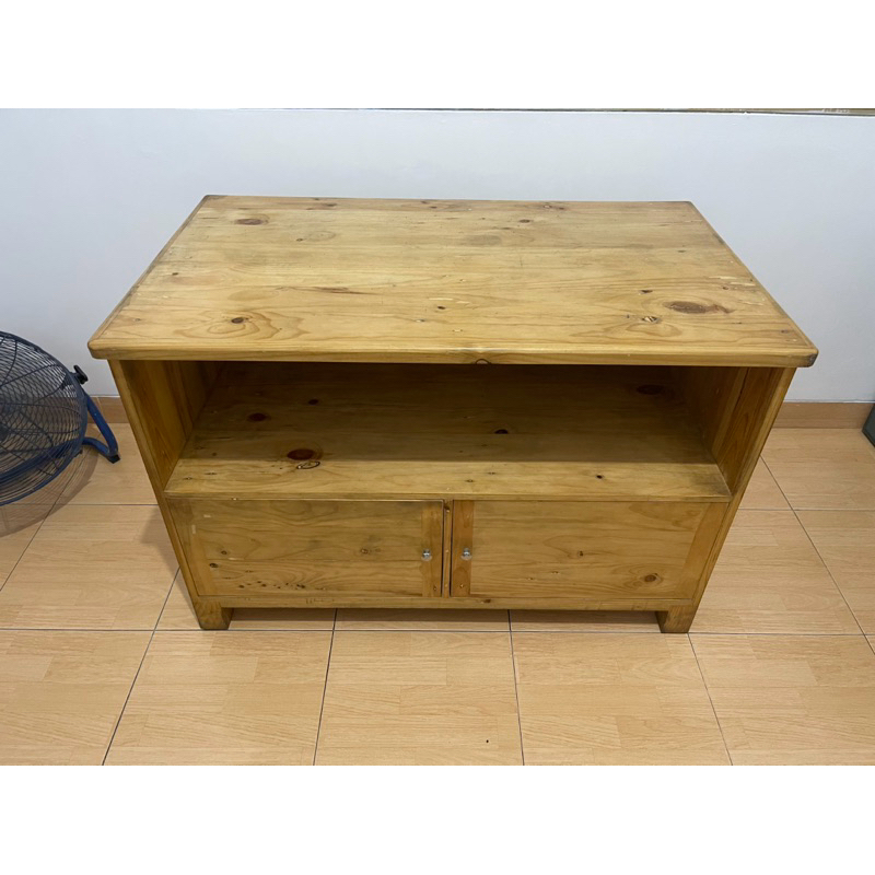 Meja TV kayu jati belanda